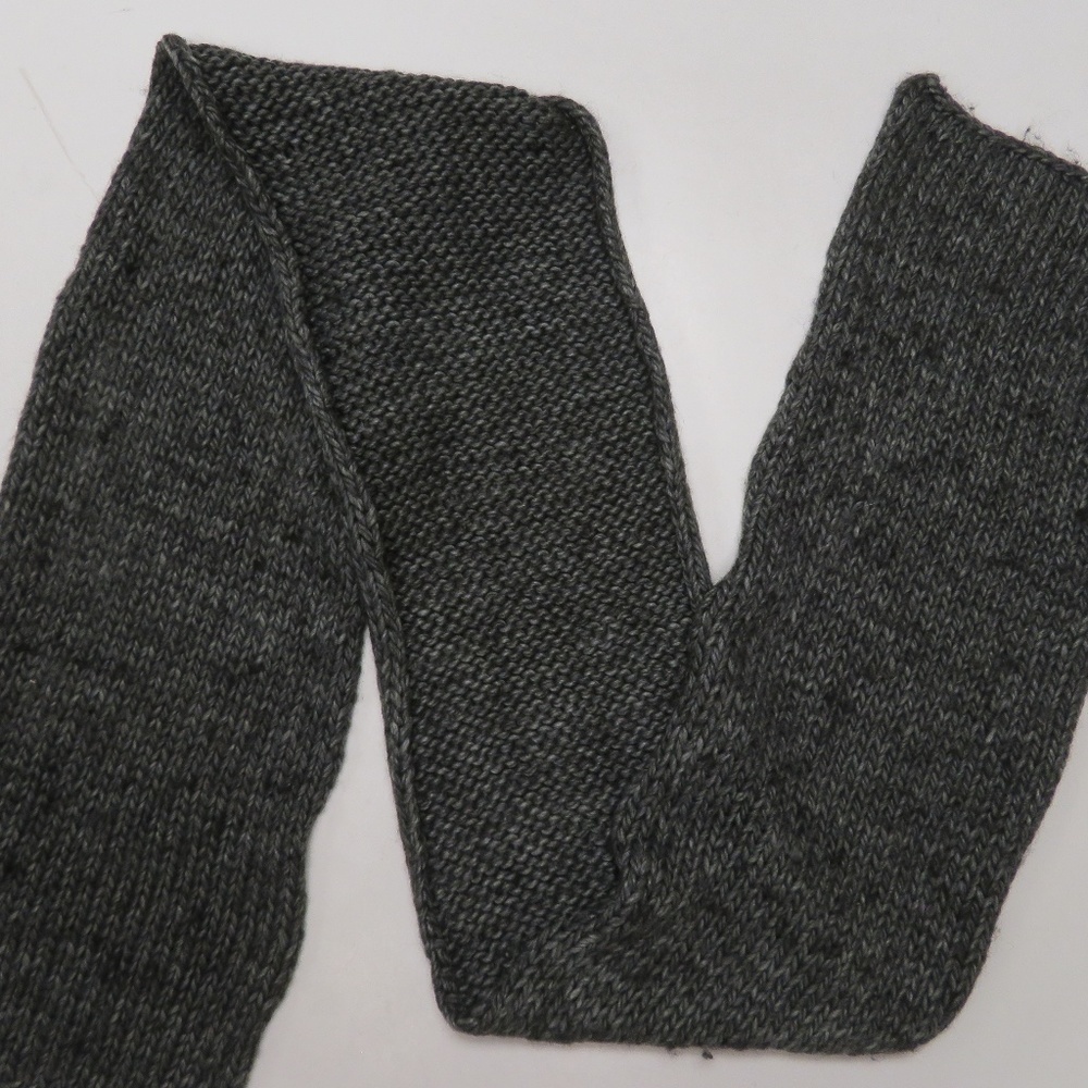 Tommy Hilfiger Knit Scarf‎ 10" x 72" Winter Gray